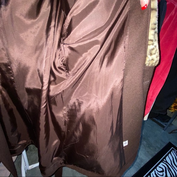 Beautiful brown w/animal print fur trim coat 12/14 - Picture 7 of 15